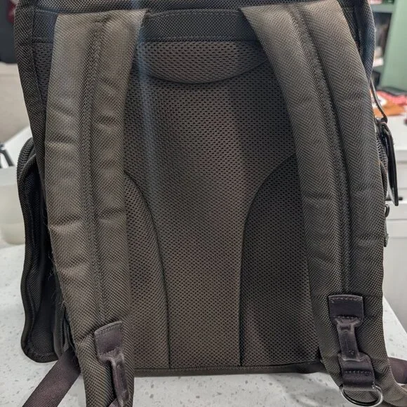 Tumi Alpha Briefpack Gen 1